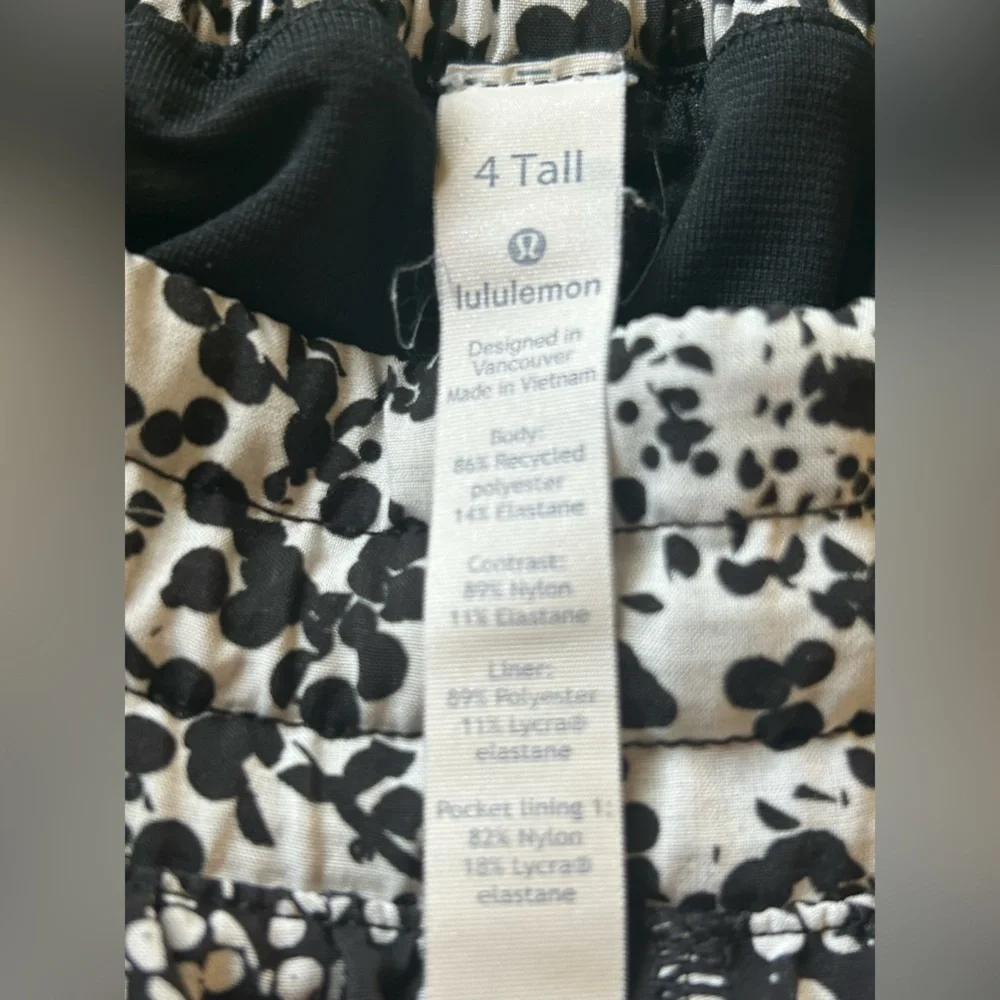 Lululemon Hotty Hot Long 4” Dottie Tribe Running Shorts Size 4 Tall